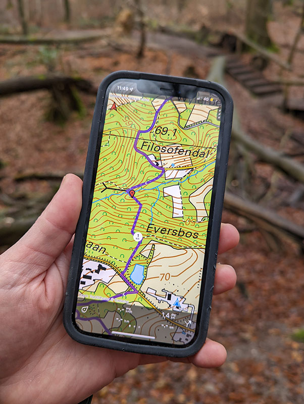 handheld gps maps free